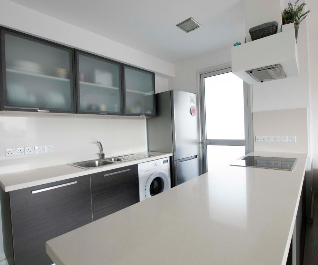 Glabur Stays - The Fabulous 2 Bdr - Nicosia City, Free Parking & Wifi, Welcomes You!!! Nicósia Exterior foto